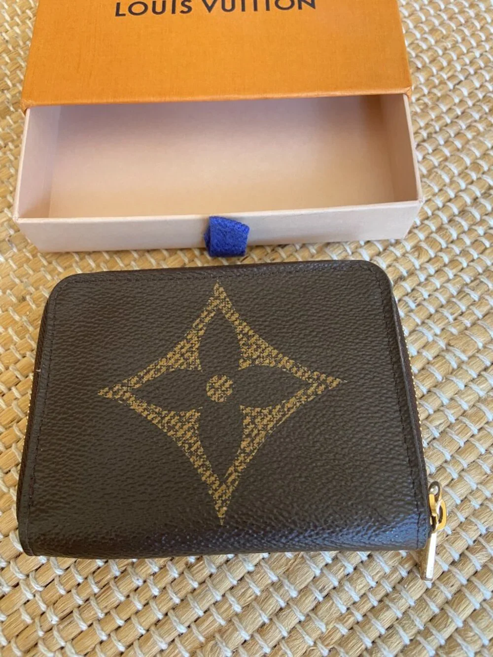 Louis Vuitton MONOGRAM GIANT Zippy Coin WALLET WITH BOX